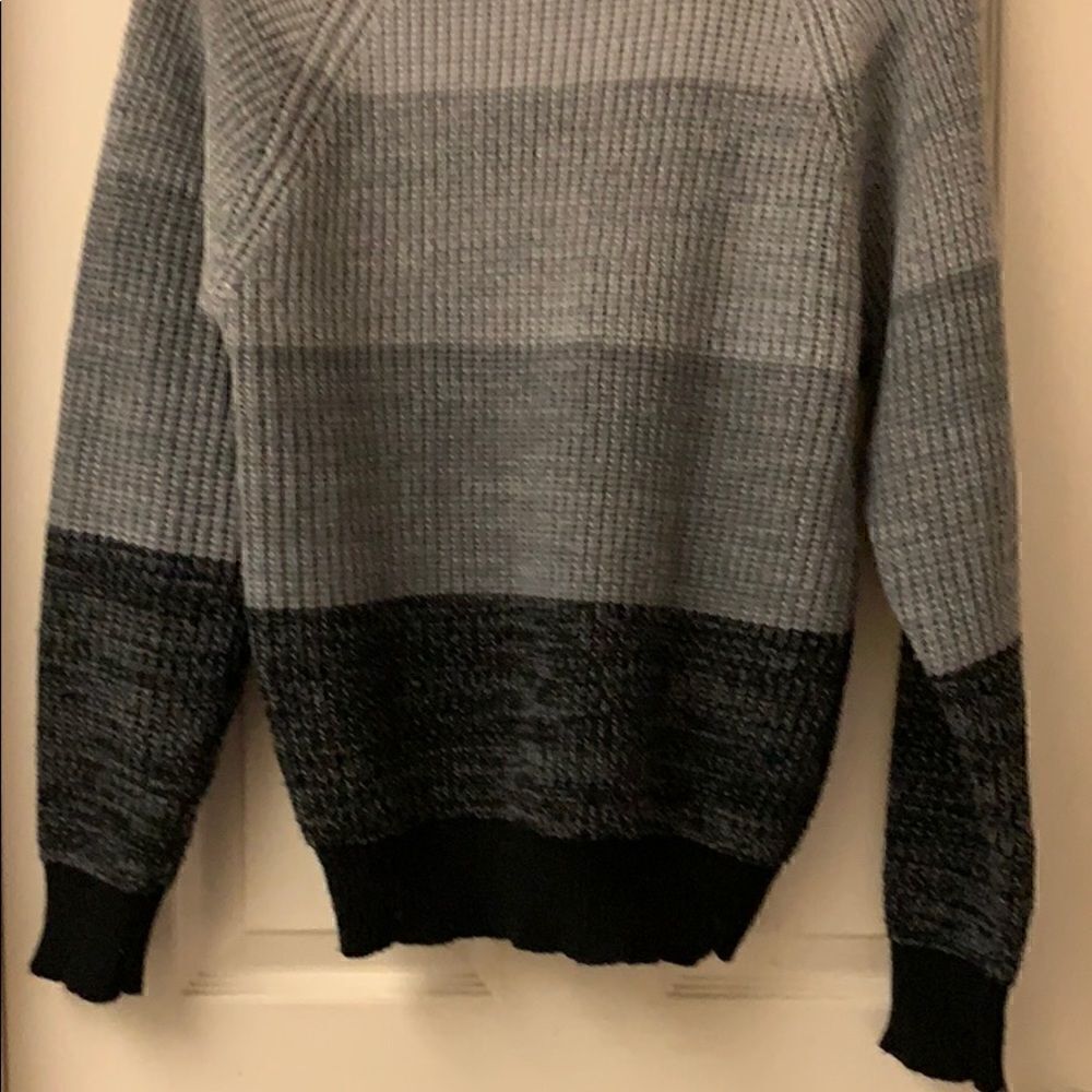 Barnaby sweater size M different shades of color - Picture 3 of 4